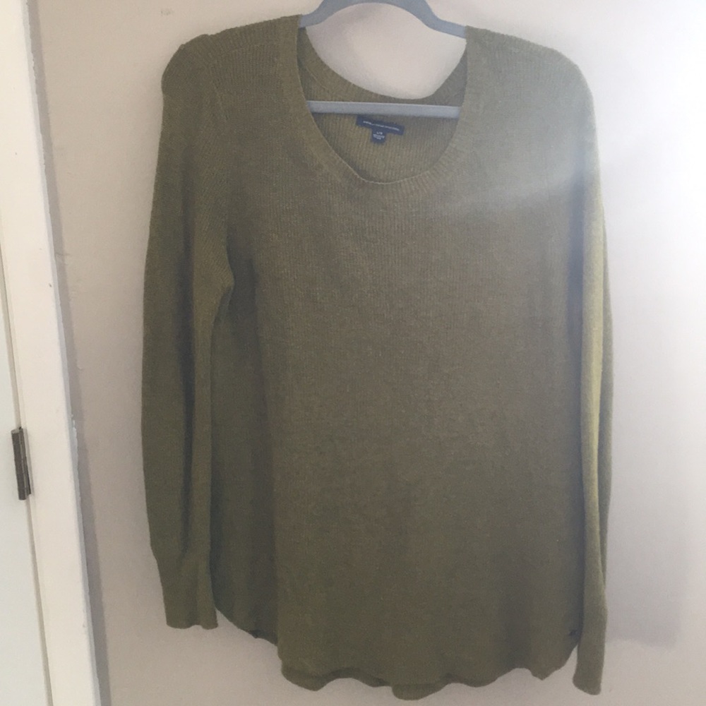 American Eagle olive green sweater